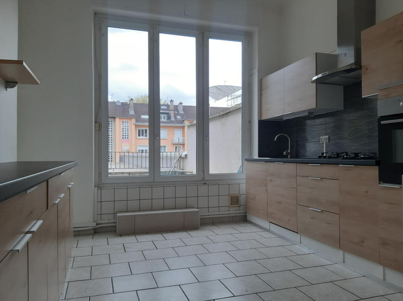 Appartement - 89 m² - 4 pièces