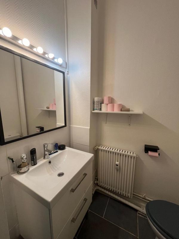 Studio - 21 m² - 2 pièces