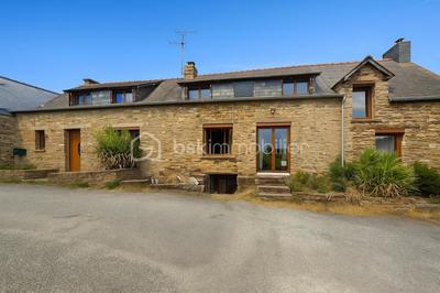 Maison - 158 m² - 8 pièces