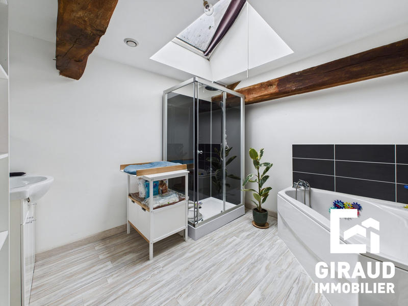 Maison - 155 m² - 7 pièces