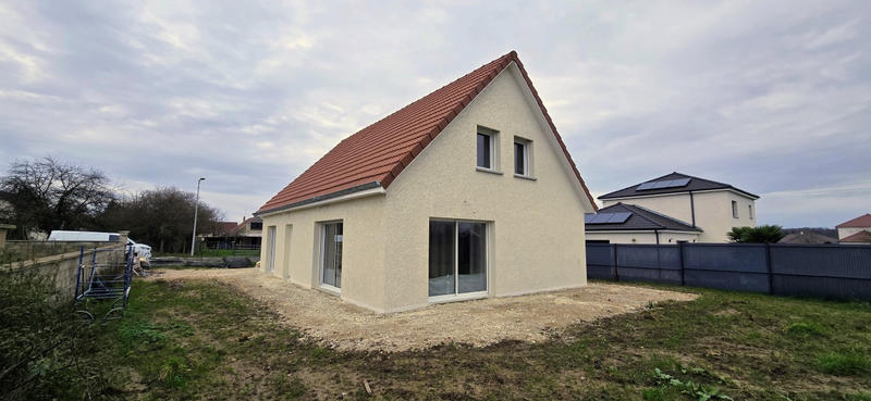 Pavillon - 114 m² - 5 pièces