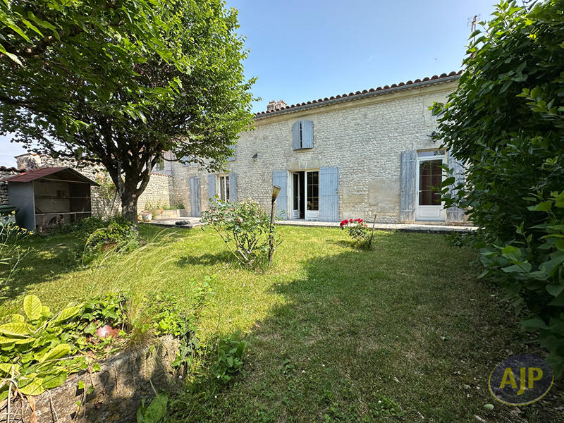 Maison - 185 m² - 6 pièces