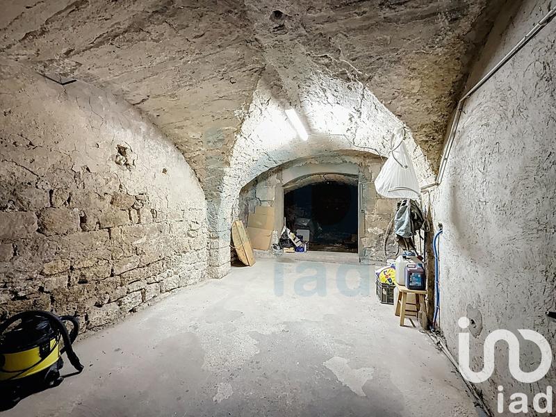 Maison de ville - 300 m² - 4 pièces