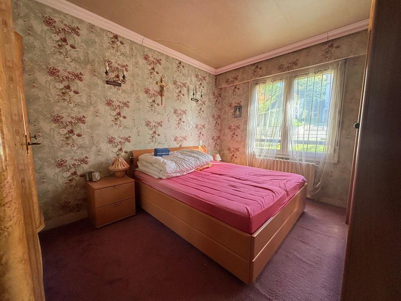 Maison traditionnelle - 185 m² - 10 pièces