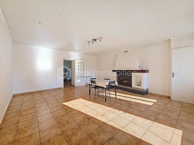 Maison de village - 71 m² - 3 pièces