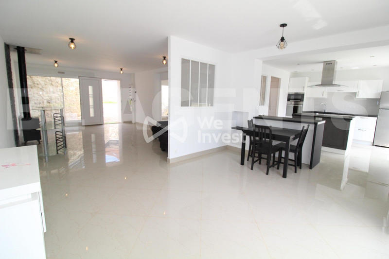 Maison - 158 m² - 7 pièces