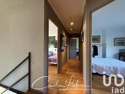 Maison - 257 m² - 5 pièces