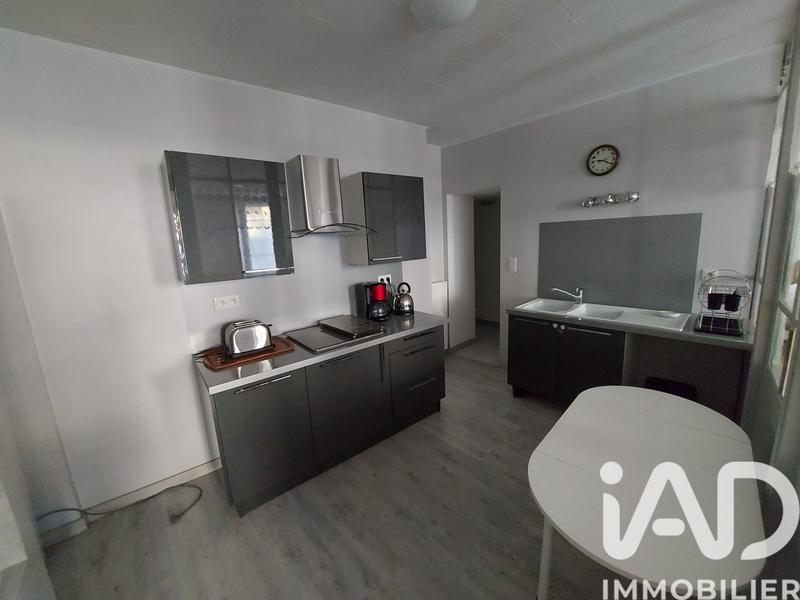 Maison de ville - 236 m² - 9 pièces