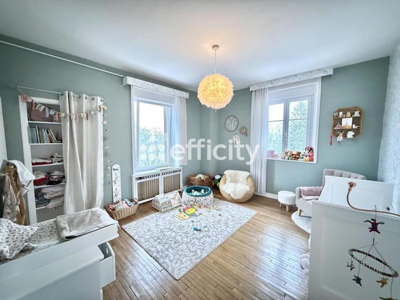 Demeure - 395 m² - 12 pièces