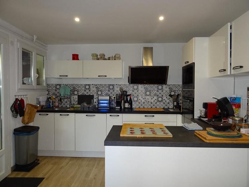 Maison - 163 m² - 7 pièces