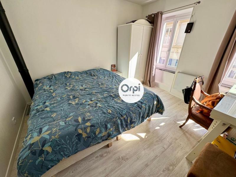 Maison - 122 m² - 5 pièces