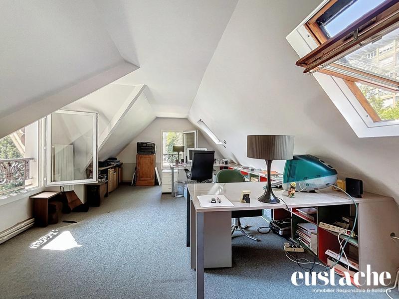 Maison ancienne - 194 m² - 7 pièces