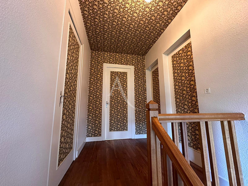 Maison - 107 m² - 5 pièces