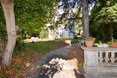 Maison - 211 m² - 6 pièces