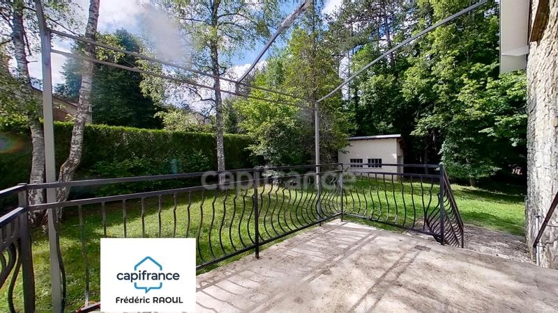 Maison - 133 m² - 6 pièces