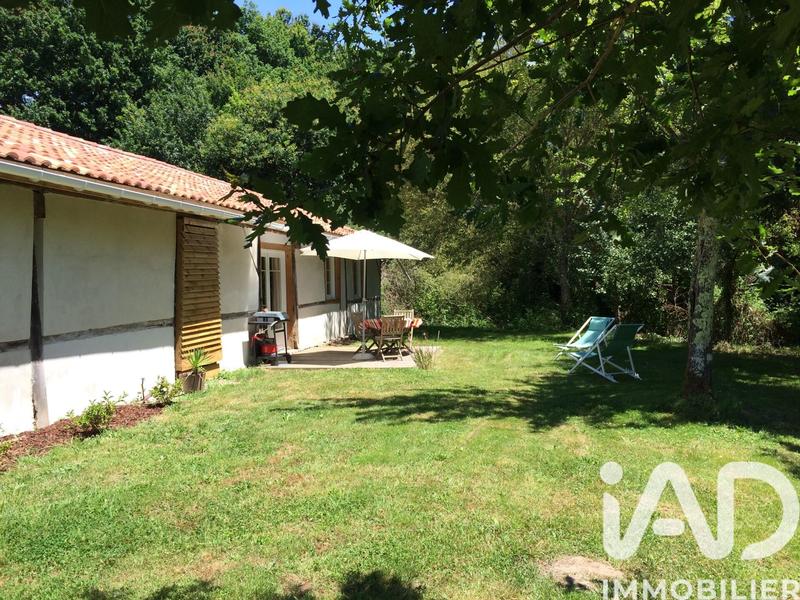 Maison de campagne - 250 m² - 7 pièces