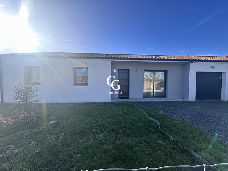 Maison - 99 m² - 5 pièces