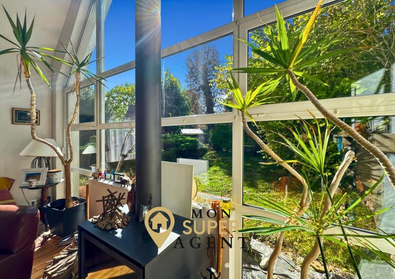 Propriété - 183 m² - 7 pièces