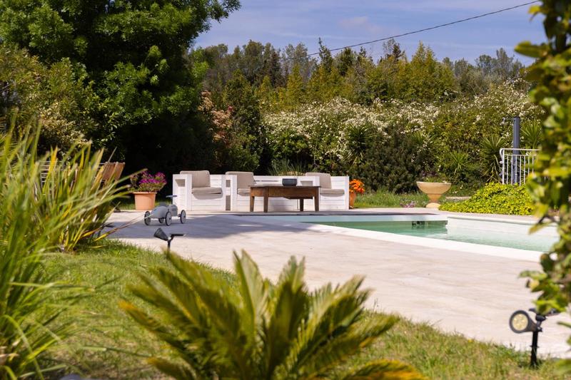 Maison - 243 m² - 5 pièces