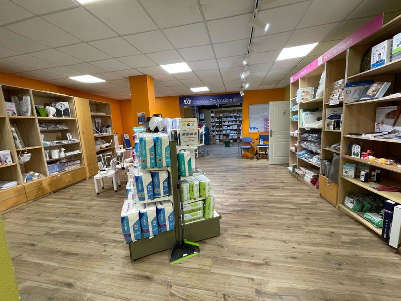 Local commercial - 225 m²