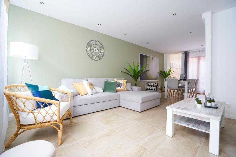 Maison - 152 m² - 8 pièces