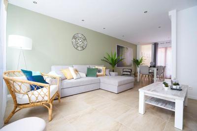 Maison - 152 m² - 8 pièces