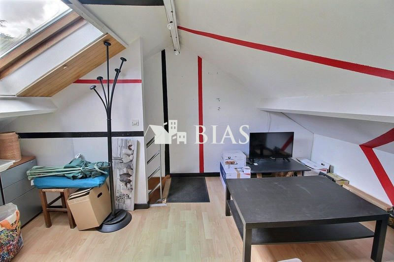 Maison - 82 m² - 6 pièces