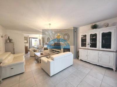 Maison - 146 m² - 6 pièces