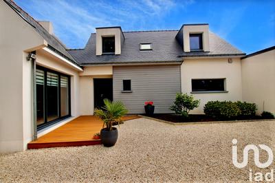 Maison - 170 m² - 7 pièces