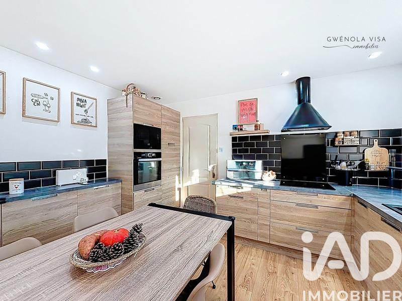 Maison - 90 m² - 4 pièces