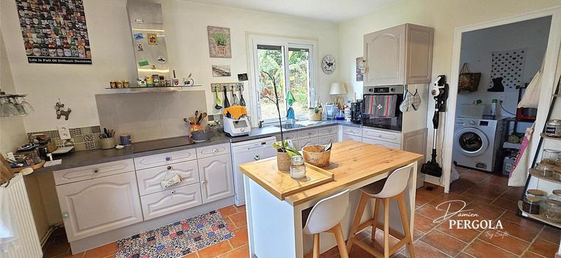 Maison - 150 m² - 7 pièces