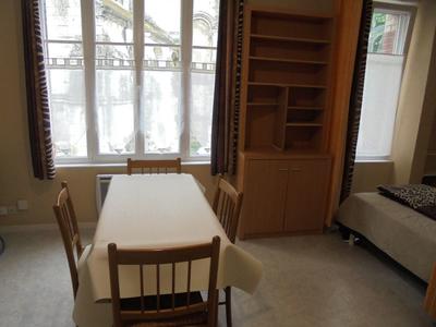 Studio - 17 m² - 1 pièce