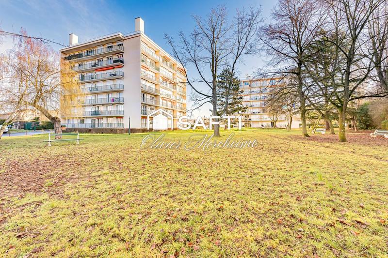 Appartement - 94 m² - 4 pièces