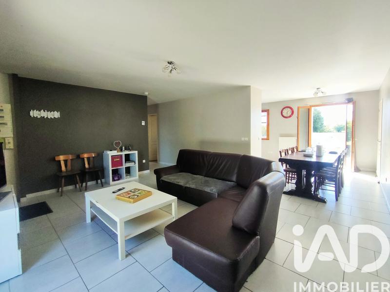 Maison - 98 m² - 5 pièces