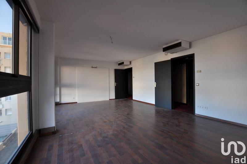 Local commercial - 119 m²