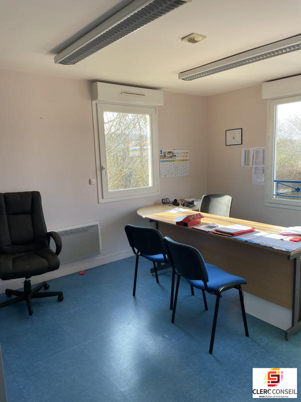 Local d'activités - 380 m²