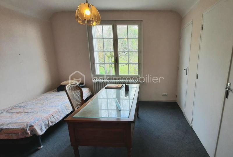 Pavillon - 169 m² - 9 pièces