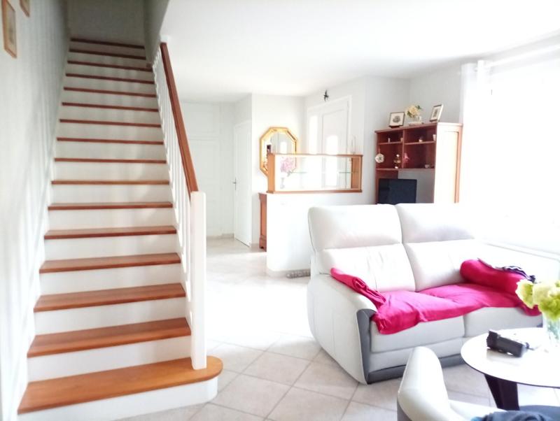 Maison - 136 m² - 6 pièces