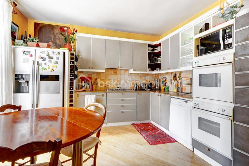 Duplex - 145 m² - 6 pièces