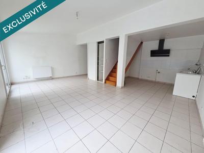Maison - 87 m² - 5 pièces
