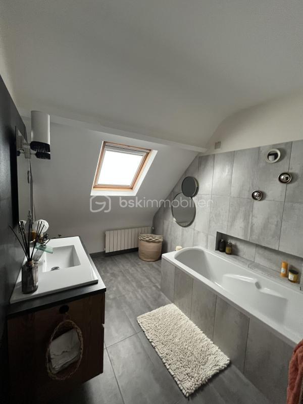 Maison d'architecte - 168 m² - 6 pièces