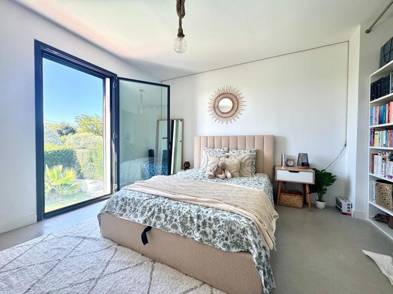 Villa - 180 m² - 7 pièces