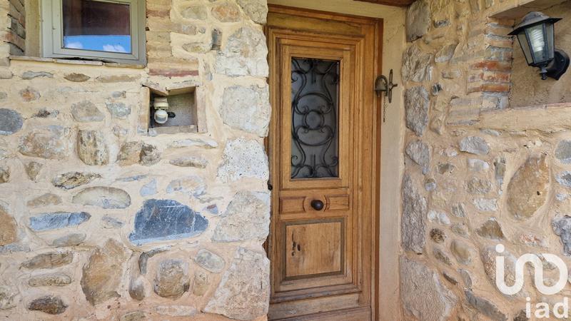 Maison - 235 m² - 5 pièces