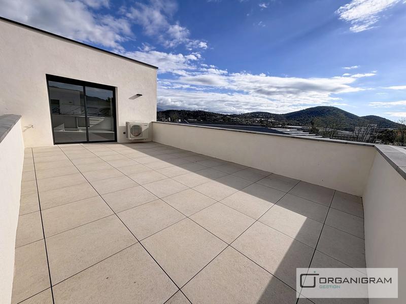 Appartement - 61 m² - 3 pièces