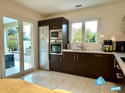 Maison - 108 m² - 5 pièces