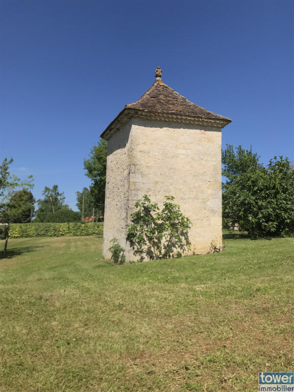 Maison - 170 m² - 7 pièces