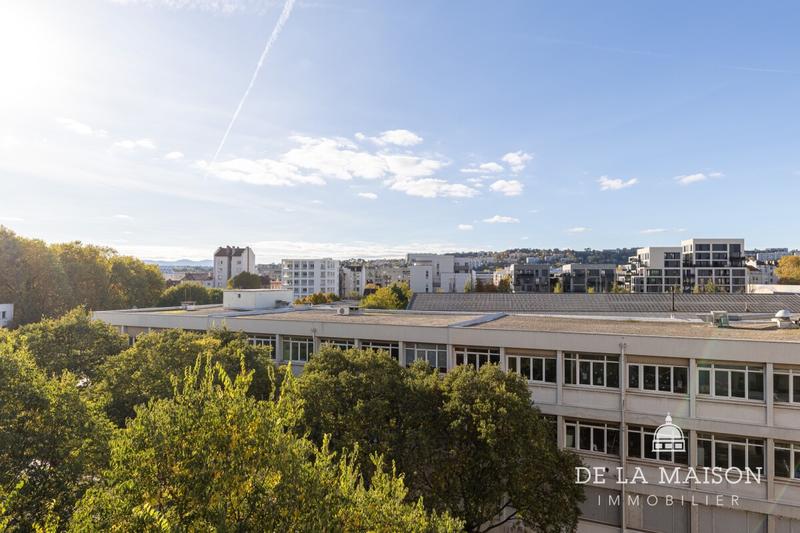 Appartement - 91 m² - 4 pièces