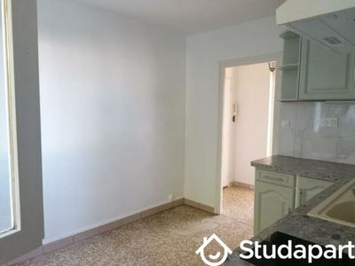 Chambre - 25 m² - 1 pièce