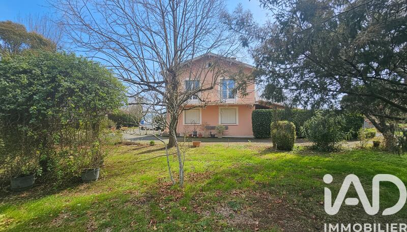 Maison - 130 m² - 6 pièces