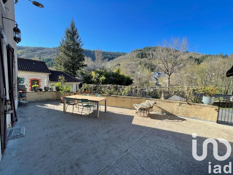 Maison de village - 172 m² - 9 pièces